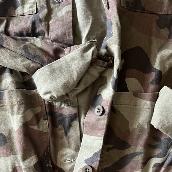 FLASH SALE NWT Sanctuary army, print jacket - Picture 8 of 11